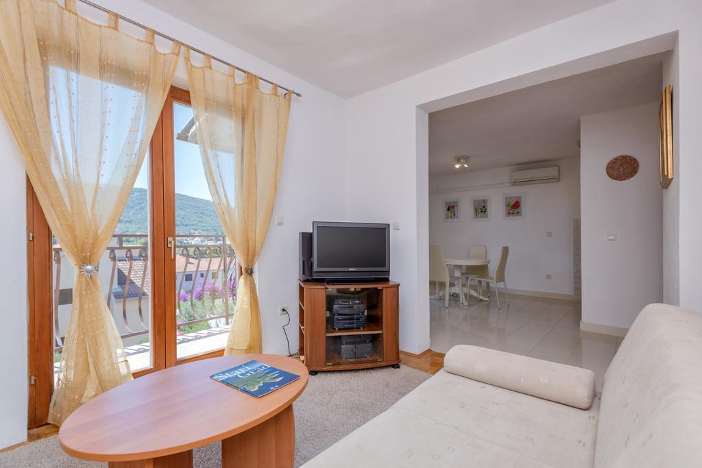 Mi Apartment Stari Grad  Exterior photo